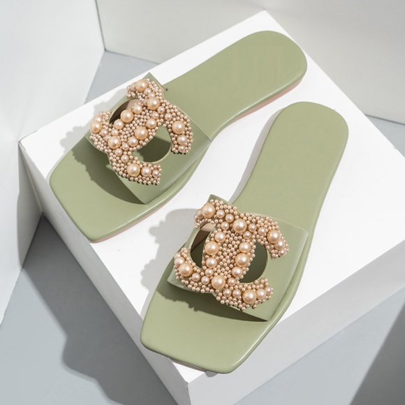 Shoes - Olive 'Pearl' Sandals